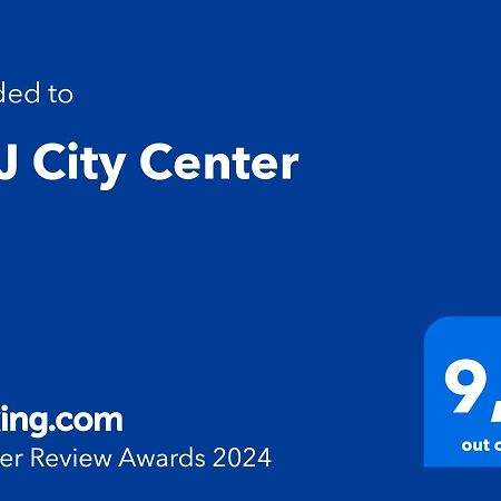 Апартаменты B&J City Center Каламата Экстерьер фото
